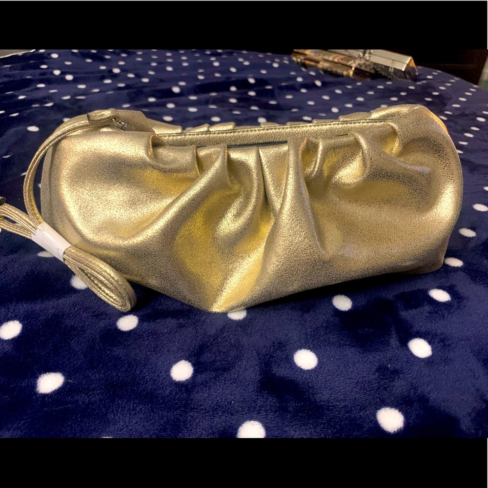 Nighttime/ Datenight express hand bag cute in gold